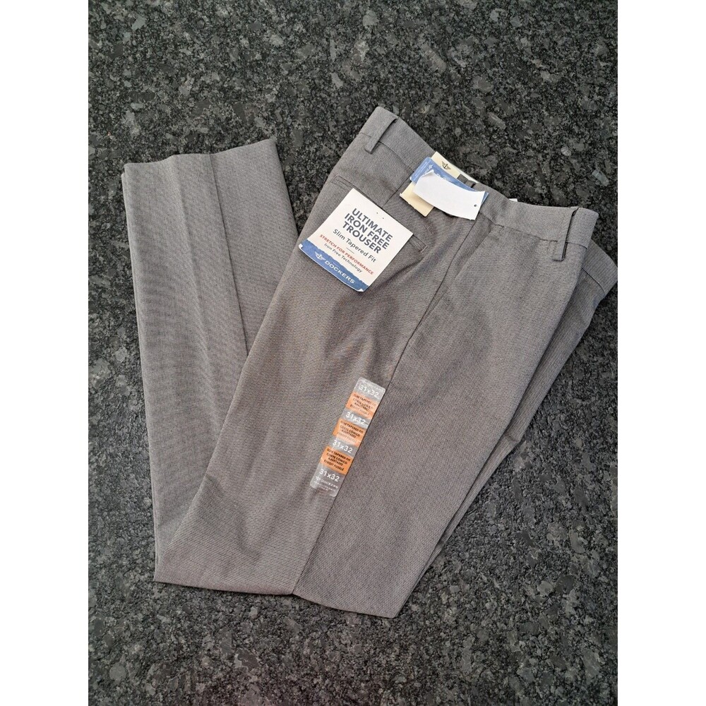 Dockers Ultimate Iron Free Trousers Gray Slim Tapered Fit Stretch Size 31 NWT
